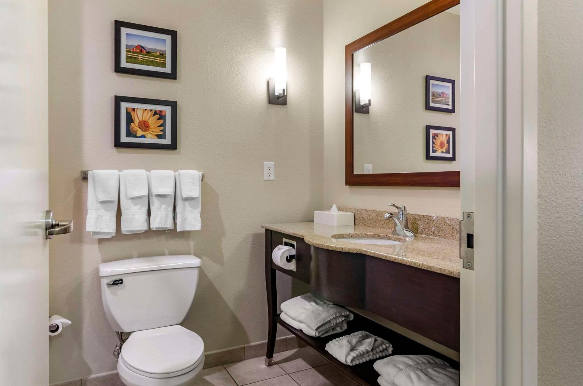 Comfort Suites Helena Airport Exteriér fotografie