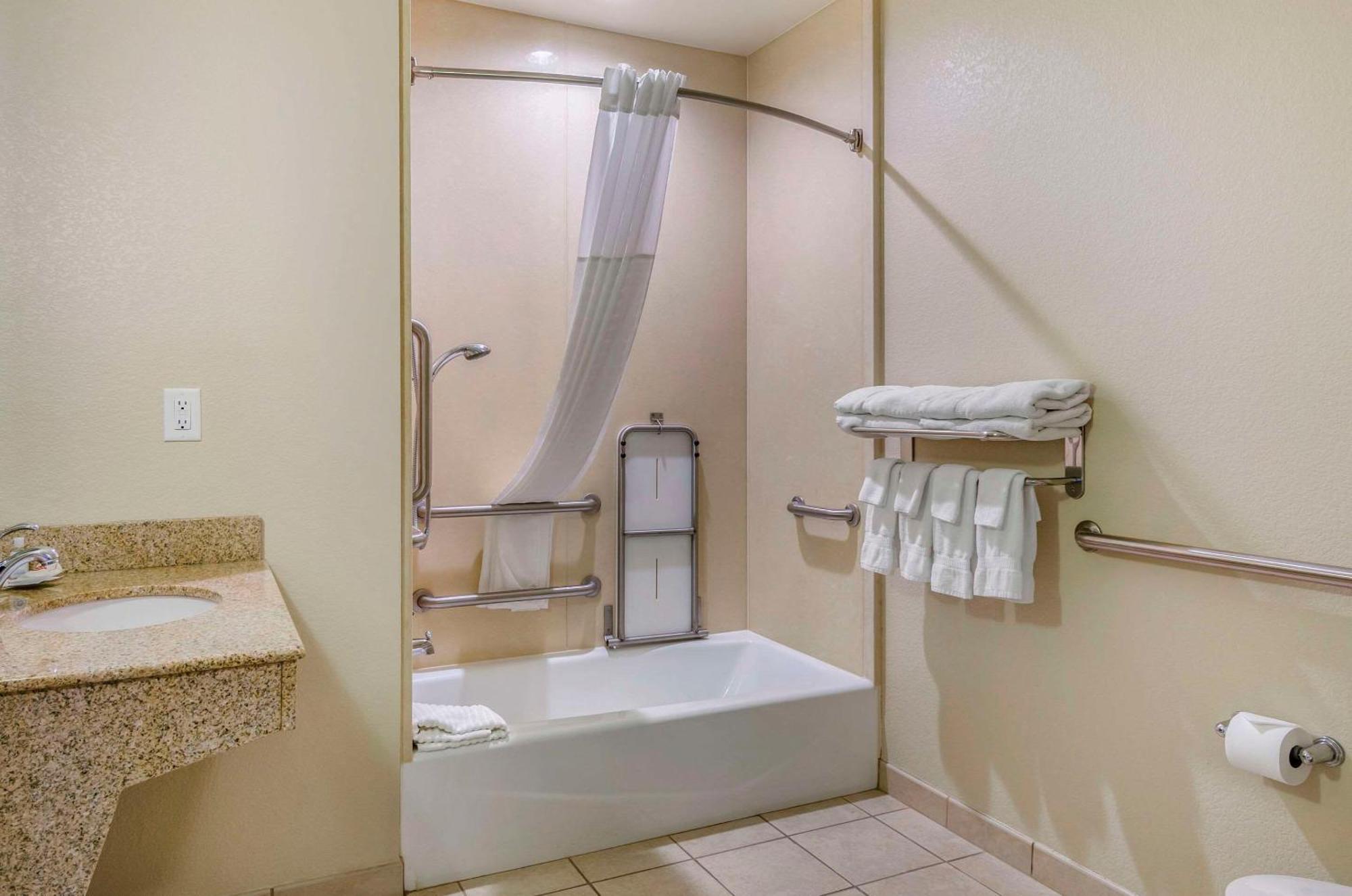 Comfort Suites Helena Airport Exteriér fotografie
